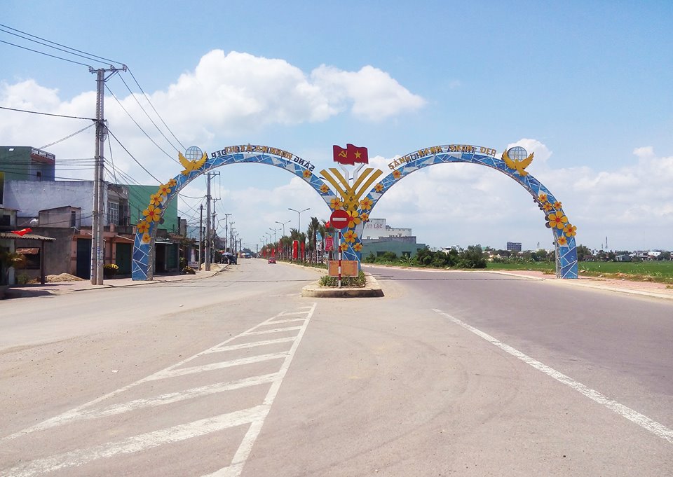 bán đất mặt tiền đường Nguyễn Văn Linh (1 đoạn của QL1A) thị xã an nhơn 0905733896